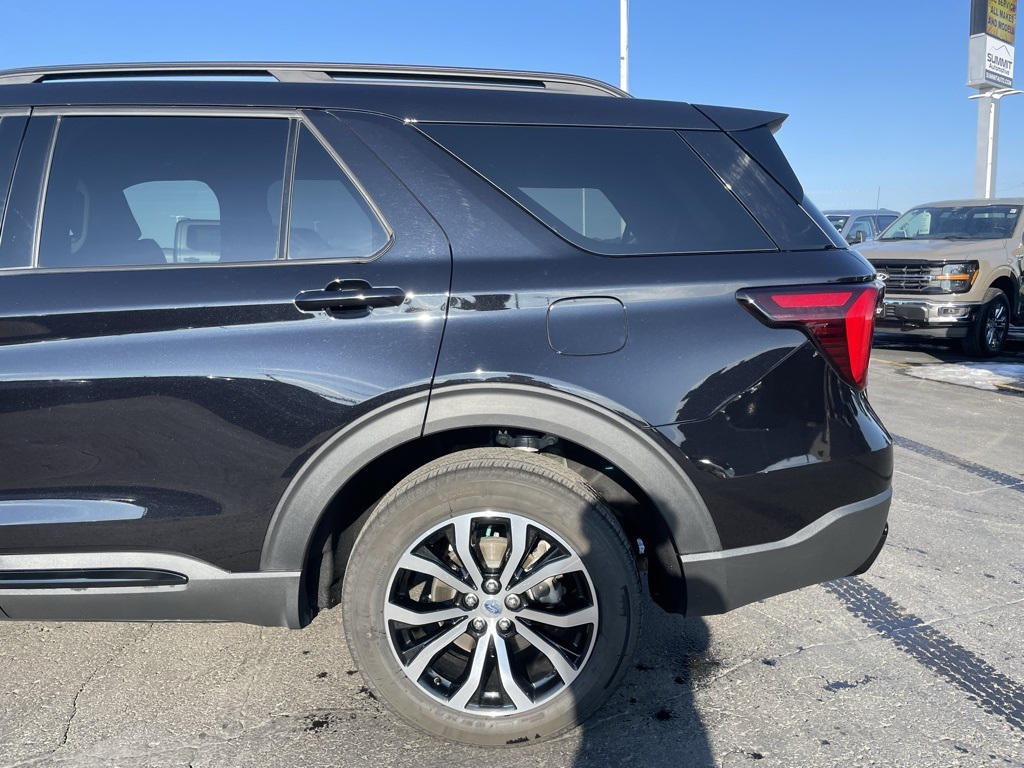 Used 2025 Ford Explorer ST-Line - photo 30