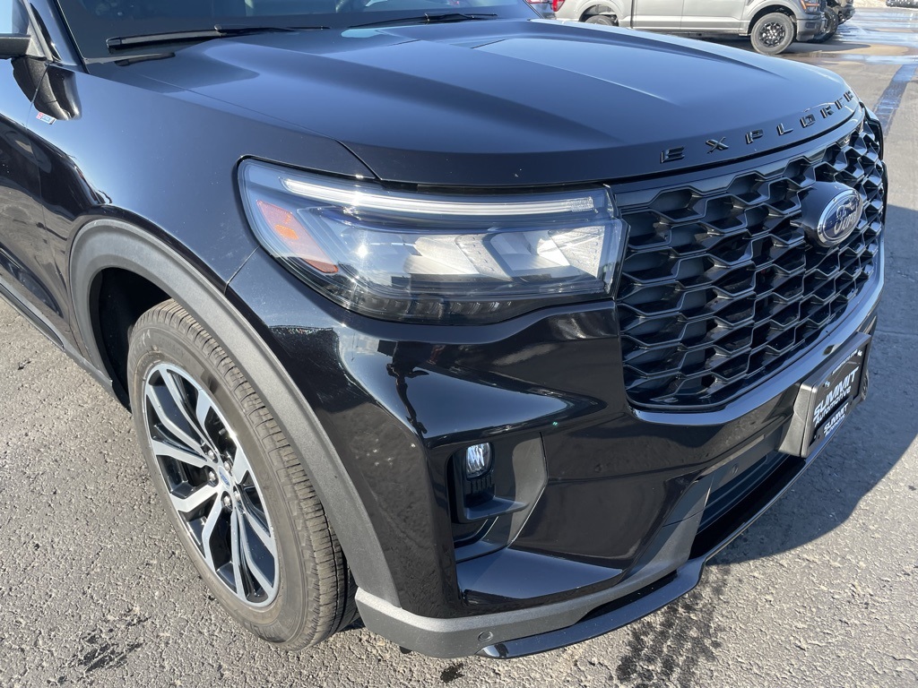 Used 2025 Ford Explorer ST-Line - photo 36