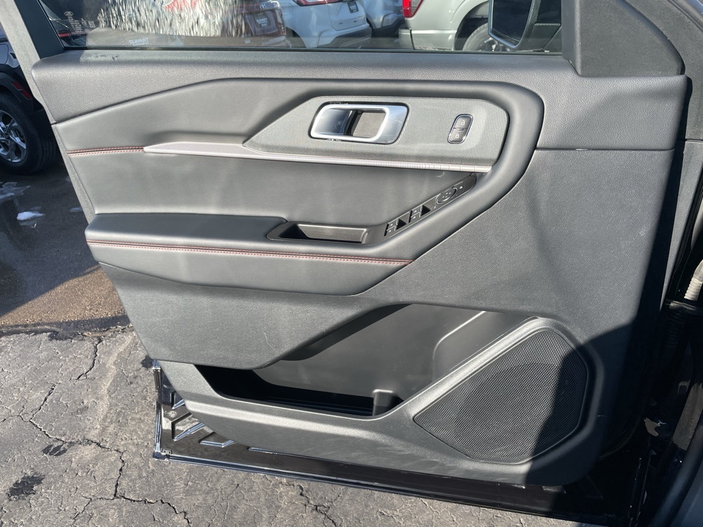 Used 2025 Ford Explorer ST-Line - photo 53