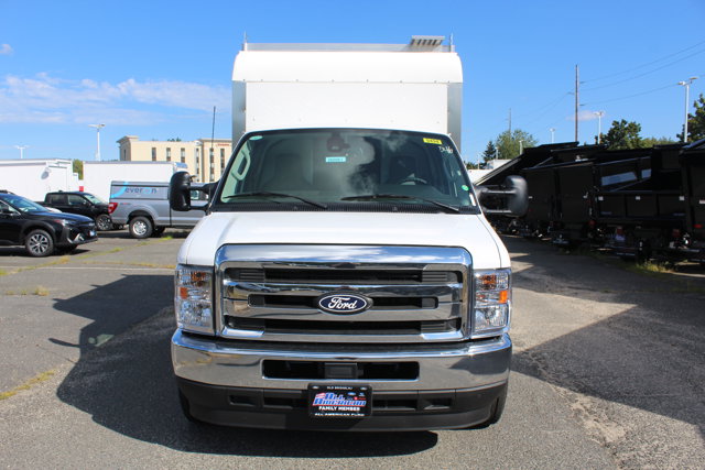 New 2026 Ford E-350 Cutaway - photo 25