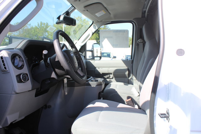 New 2026 Ford E-350 Cutaway - photo 26