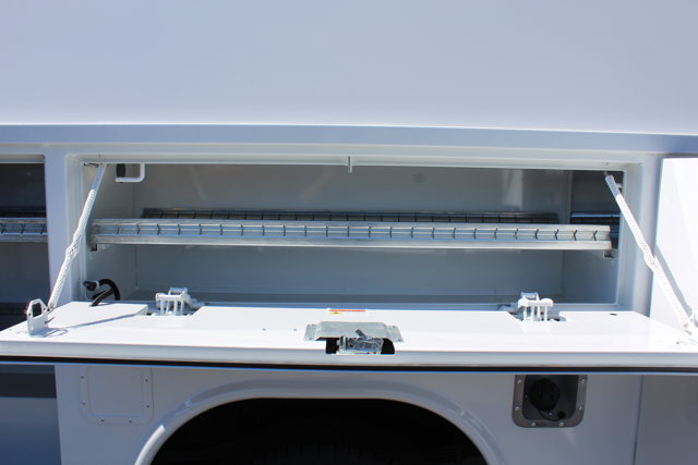 New 2026 Ford E-350 Cutaway - photo 18