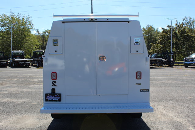 New 2026 Ford E-350 Cutaway - photo 9
