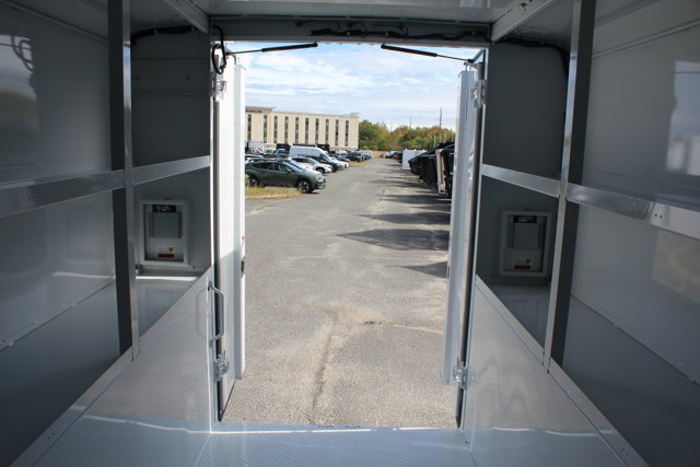 New 2026 Ford E-350 Cutaway - photo 16