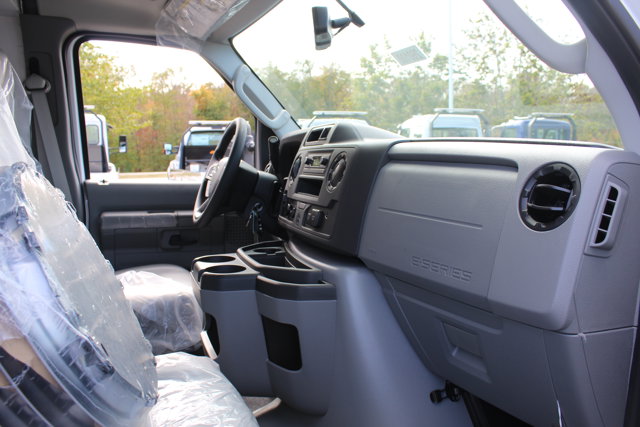 New 2026 Ford E-350 Cutaway - photo 28
