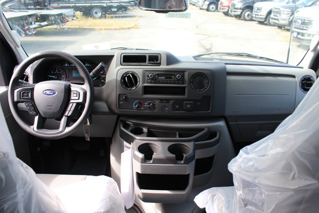New 2026 Ford E-350 Cutaway - photo 30