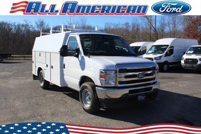 New 2026 Ford E-350 Cutaway - photo 35