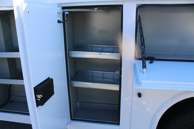 New 2026 Ford E-350 Cutaway - photo 18