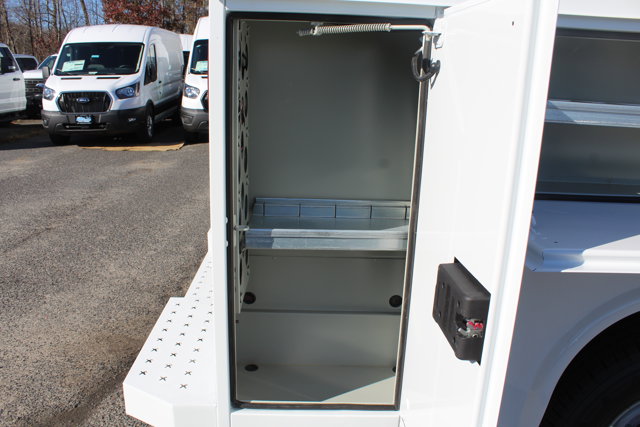 New 2026 Ford E-350 Cutaway - photo 6
