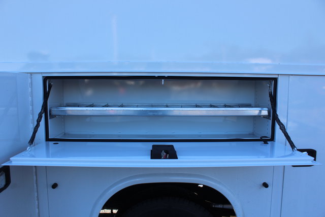 New 2026 Ford E-350 Cutaway - photo 6