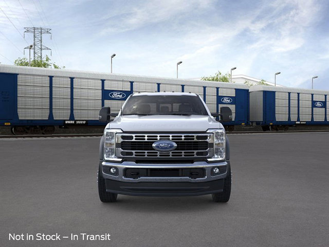 New 2026 Ford F-450 - photo 2