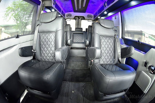 New 2026 Ford Transit 250 Medium Roof Empty Cargo Van - photo 5