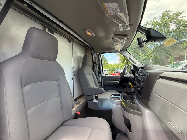 New 2027 Ford E-450 Cutaway - photo 11