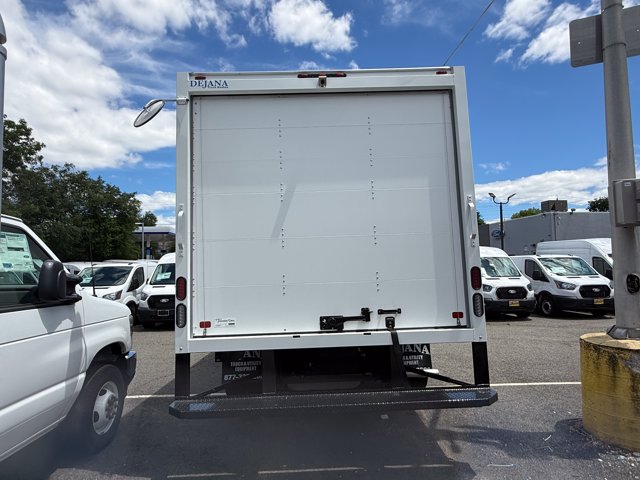 New 2027 Ford E-450 Cutaway - photo 6