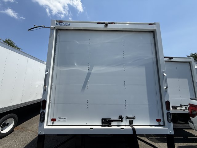 New 2027 Ford E-450 Cutaway - photo 8