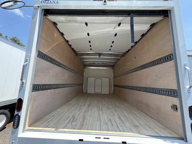 New 2027 Ford E-450 Cutaway - photo 9