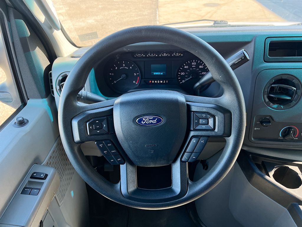 Used 2024 Ford E-450 Cutaway - photo 13