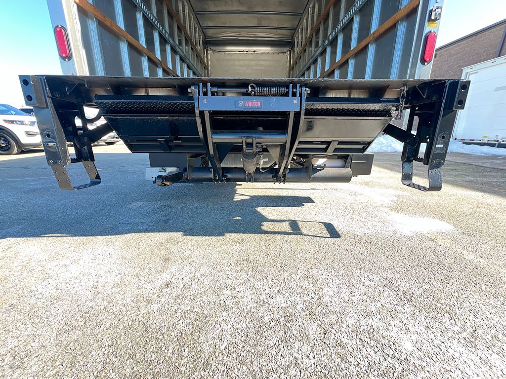 Used 2024 Ford E-450 Cutaway - photo 33