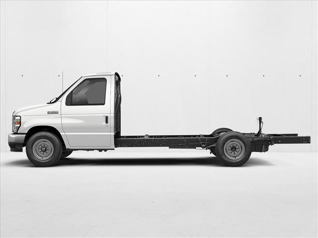 New 2026 Ford E-350 - photo 2