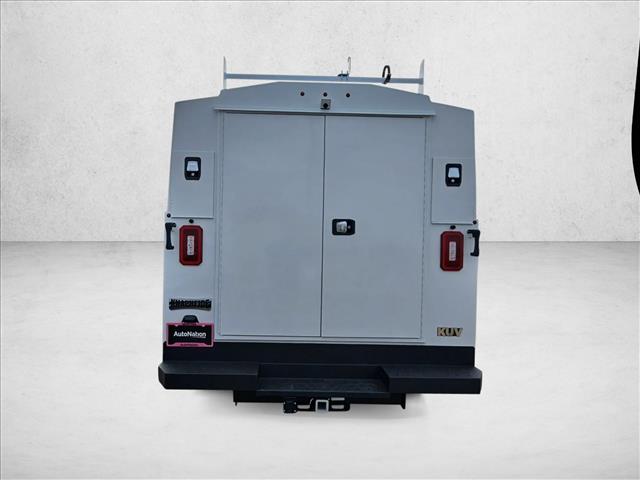 New 2026 Ford E-350 Cutaway - photo 7