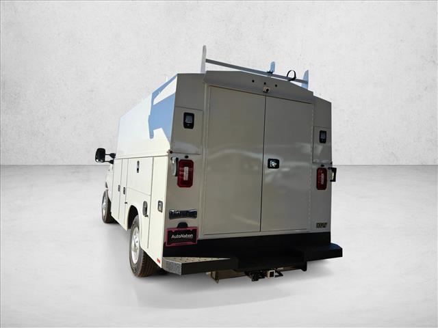 New 2026 Ford E-350 Cutaway - photo 6