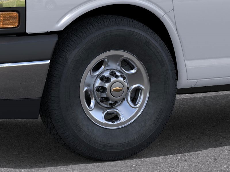 New 2025 Chevrolet Express 2500 Empty Cargo Van - photo 9