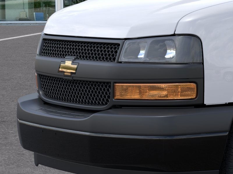 New 2025 Chevrolet Express 3500 Empty Cargo Van - photo 13
