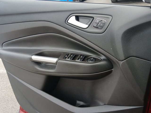 Used 2018 Ford Escape Titanium - photo 16