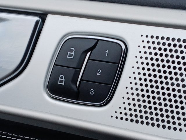 Used 2020 Ford Explorer ST - photo 16