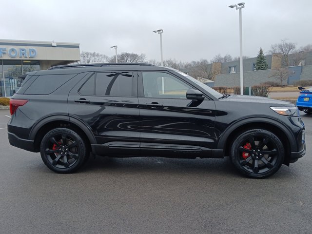 Used 2020 Ford Explorer - photo 2