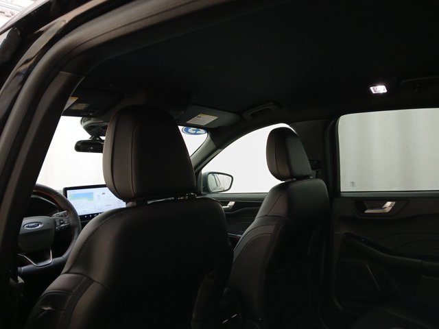 Used 2023 Ford Escape ST-Line - photo 19