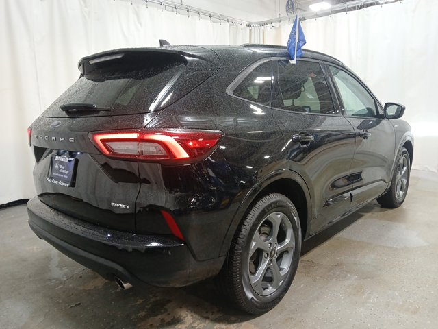 Used 2023 Ford Escape Select - photo 3