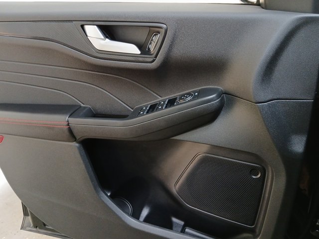 Used 2023 Ford Escape ST-Line - photo 16