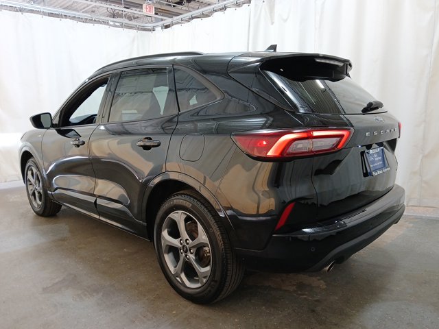 Used 2023 Ford Escape ST-Line - photo 4