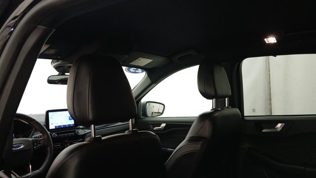 Used 2023 Ford Escape ST-Line - photo 19