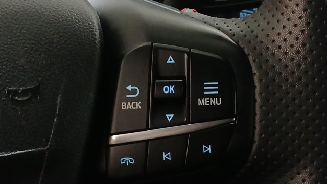 Used 2023 Ford Escape ST-Line - photo 9