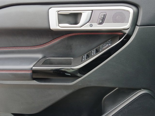 Used 2023 Ford Explorer ST-Line - photo 16