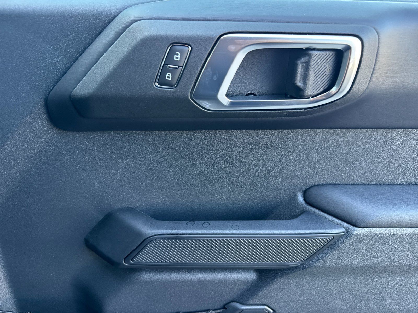 New 2025 Ford Bronco Badlands - photo 18