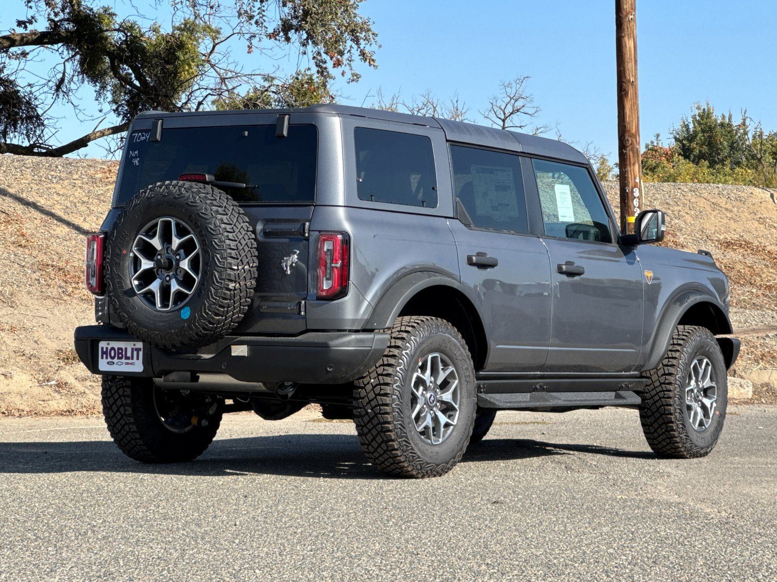 New 2025 Ford Bronco Badlands - photo 3