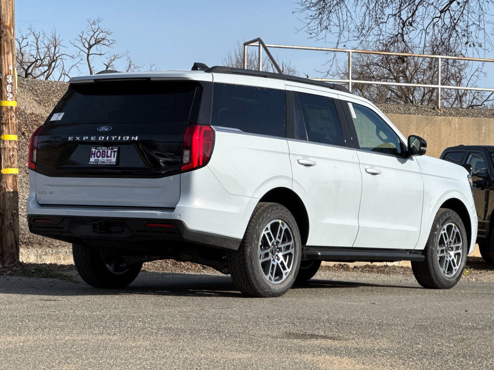 New 2026 Ford Expedition - photo 2