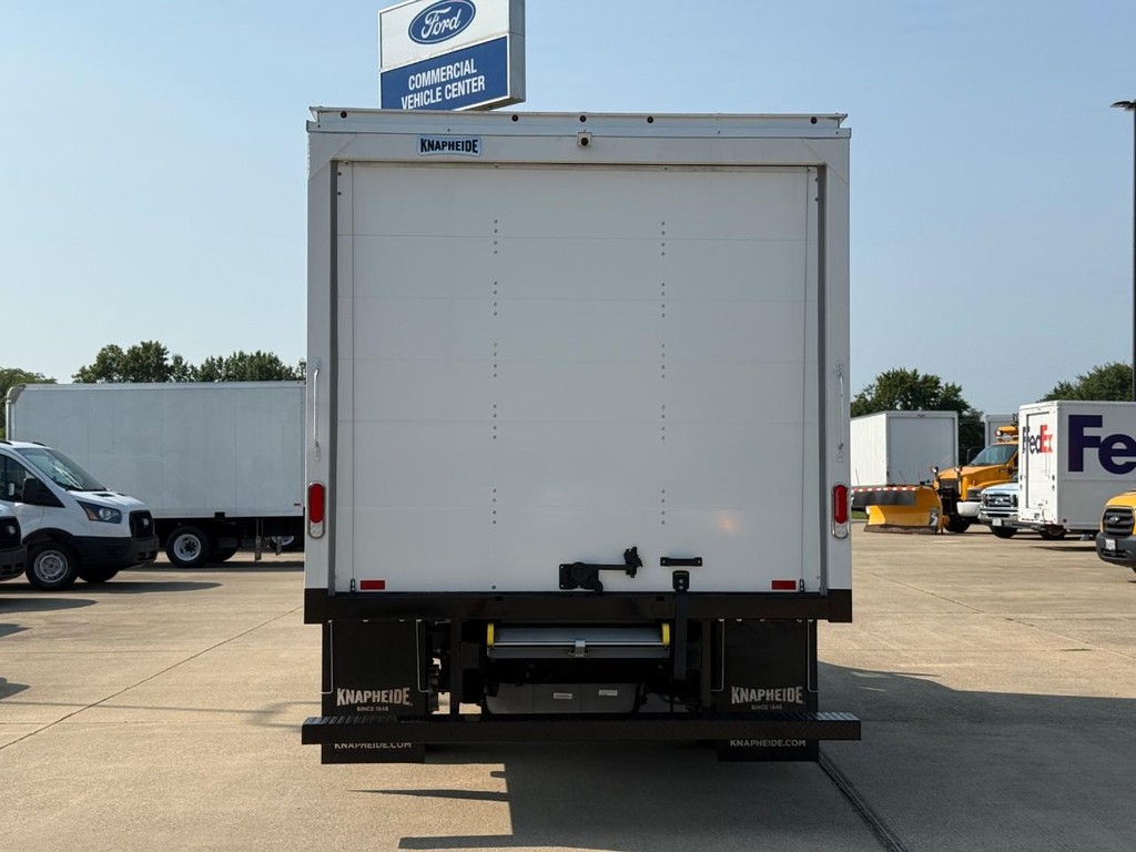 New 2027 Ford E-450 Cutaway - photo 6