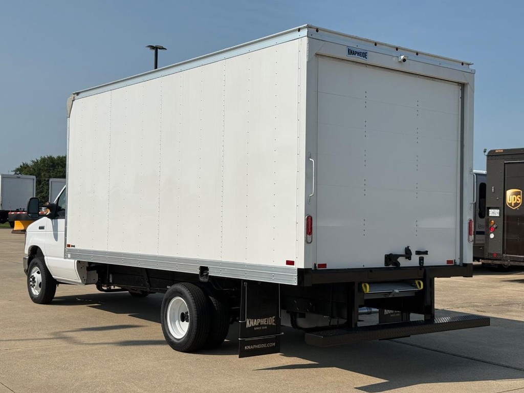 New 2027 Ford E-450 Cutaway - photo 7