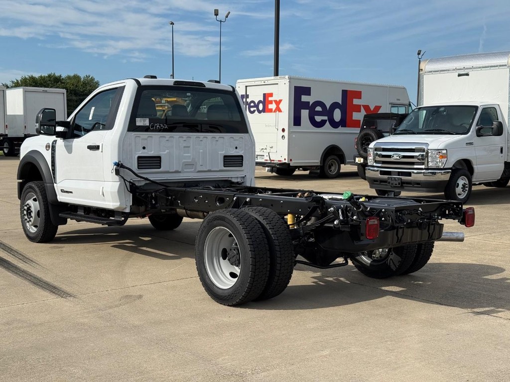 New 2026 Ford F-450 Regular Cab Cab Chassis - photo 7