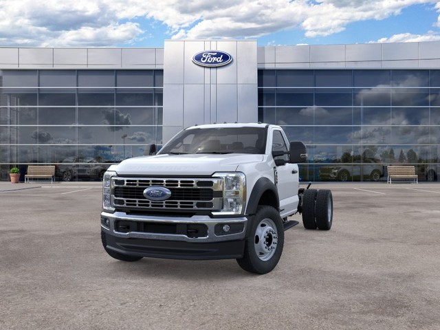 New 2026 Ford F-550 - photo 2