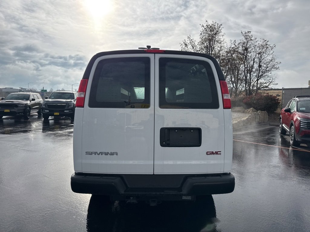 New 2024 GMC Savana 2500 Empty Cargo Van - photo 5