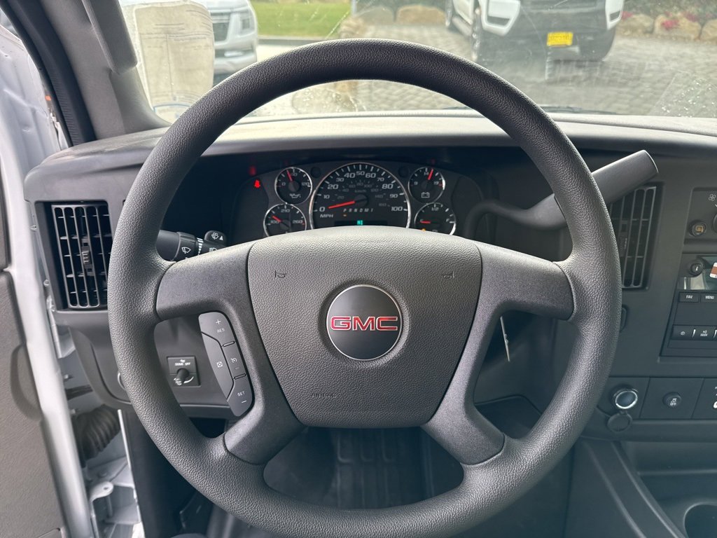 New 2024 GMC Savana 2500 Empty Cargo Van - photo 21
