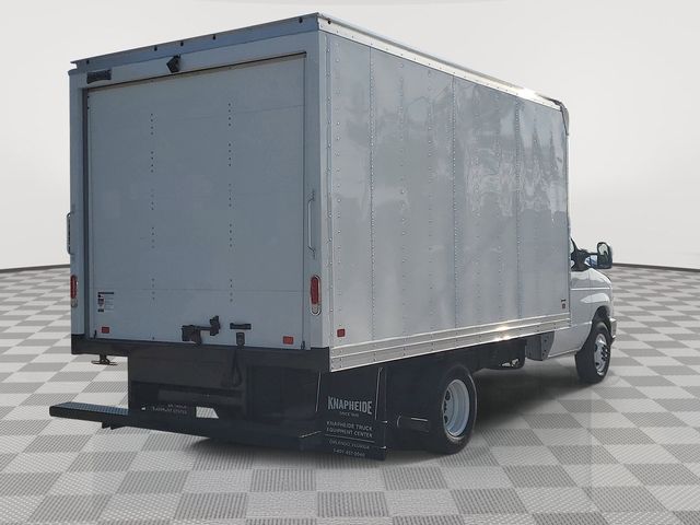 New 2026 Ford E-350 Cutaway - photo 4