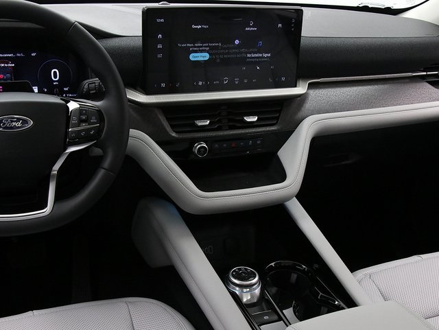 New 2026 Ford Explorer Platinum - photo 16