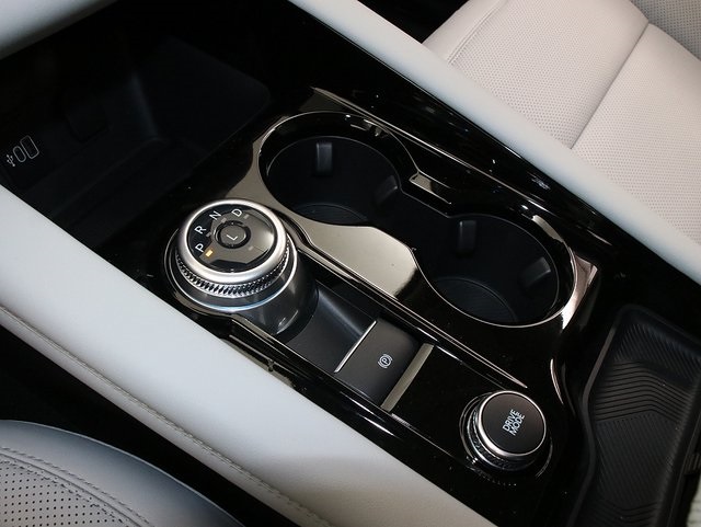 New 2026 Ford Explorer Platinum - photo 26