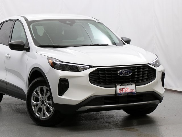 New 2026 Ford Escape - photo 2
